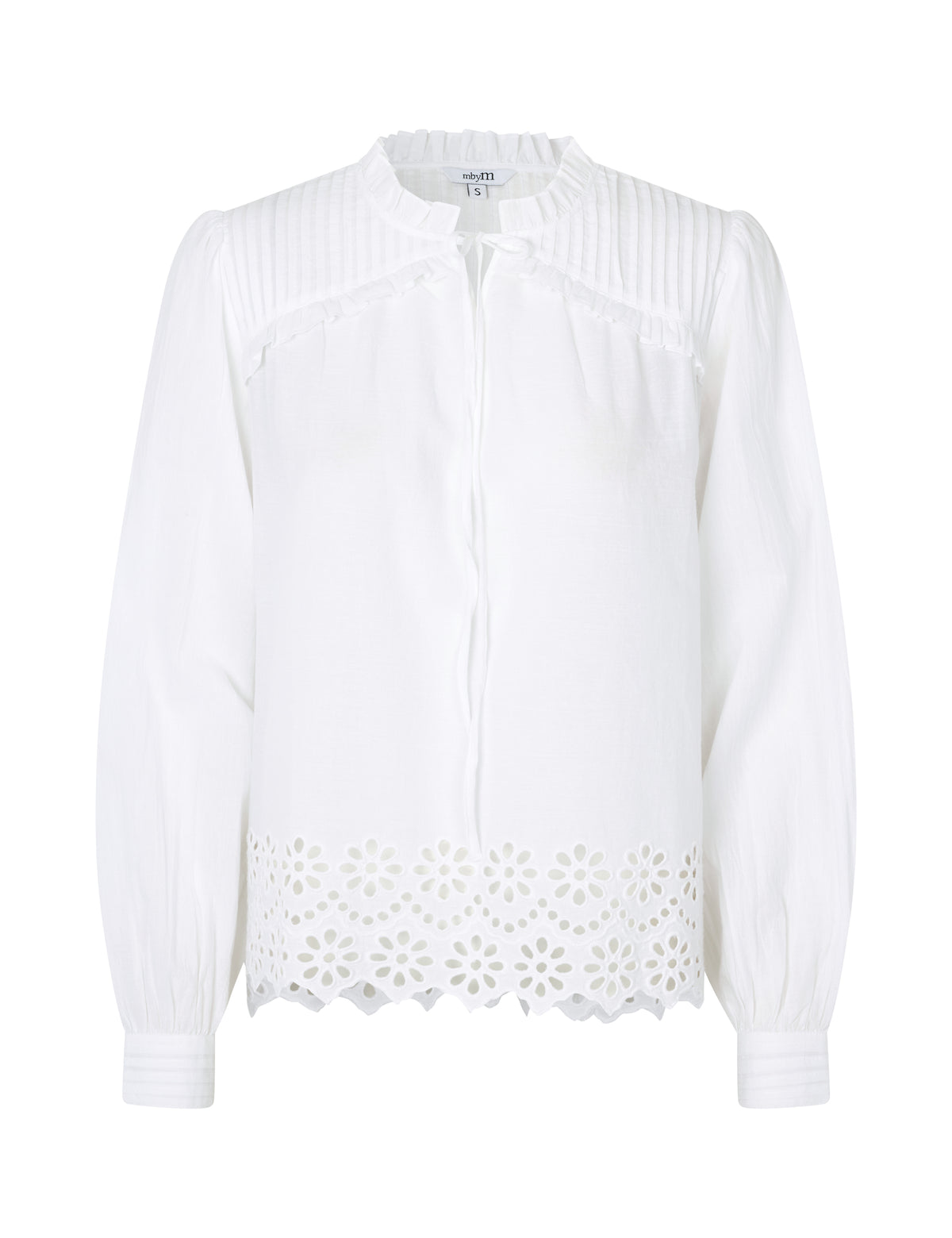 Damar-M_White_Packshot_0