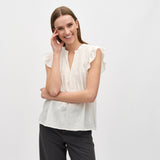 Gemala-M_White_Model_3