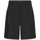 Guri-M_Black_Packshot_0