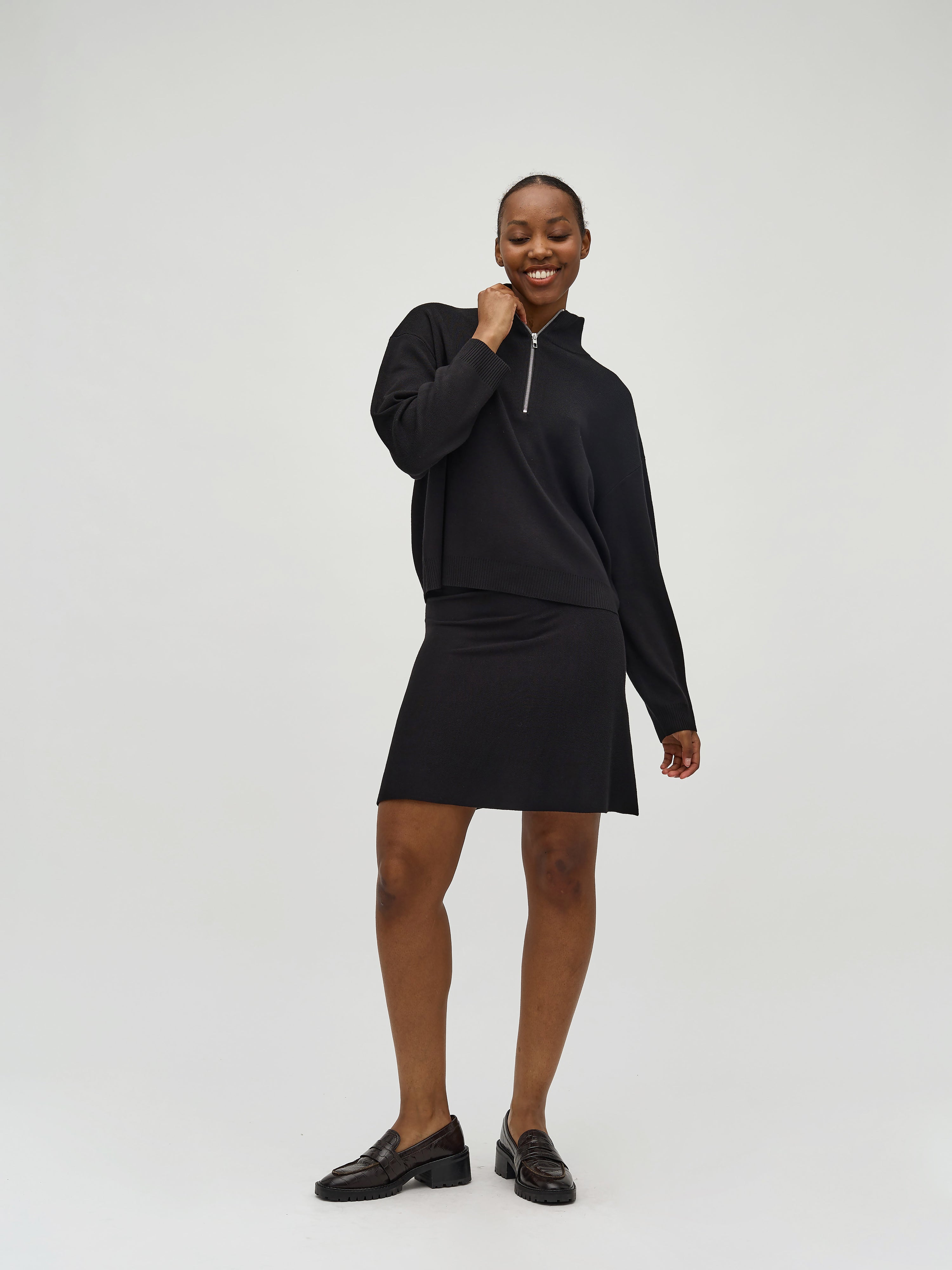 Folami-M_Black_Model_0