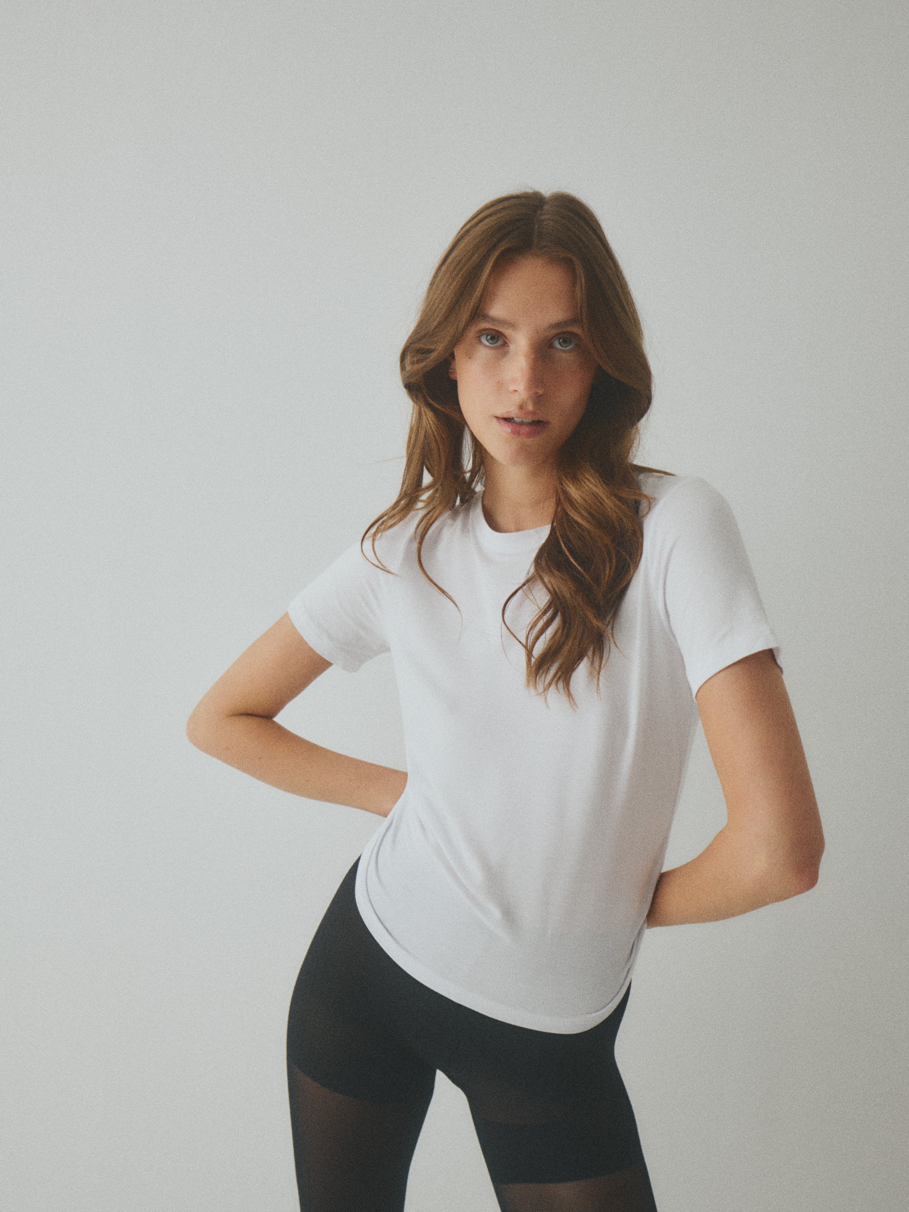 Julie-M_Optical White_Image_0