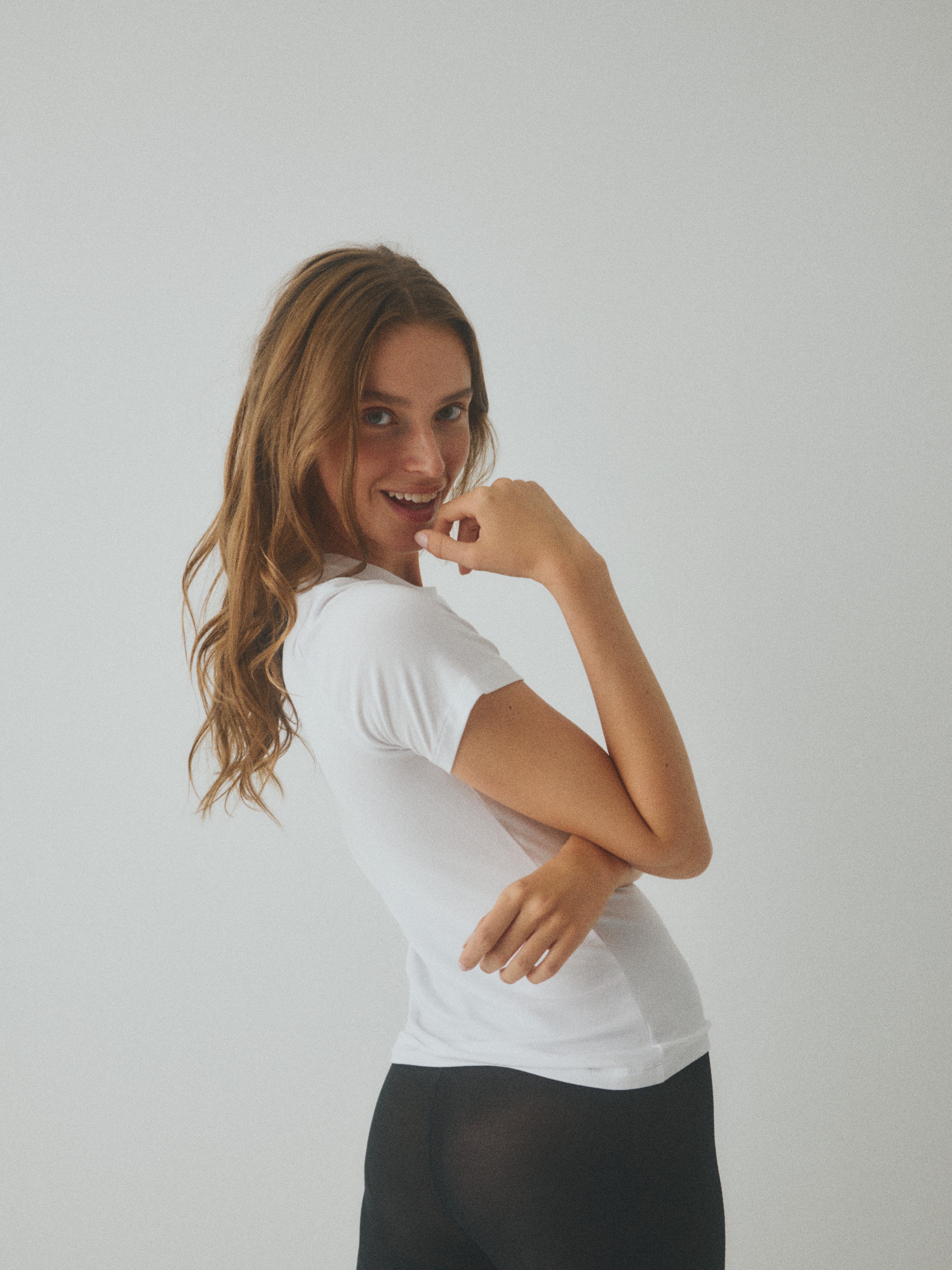 Julie-M_Optical White_Image_