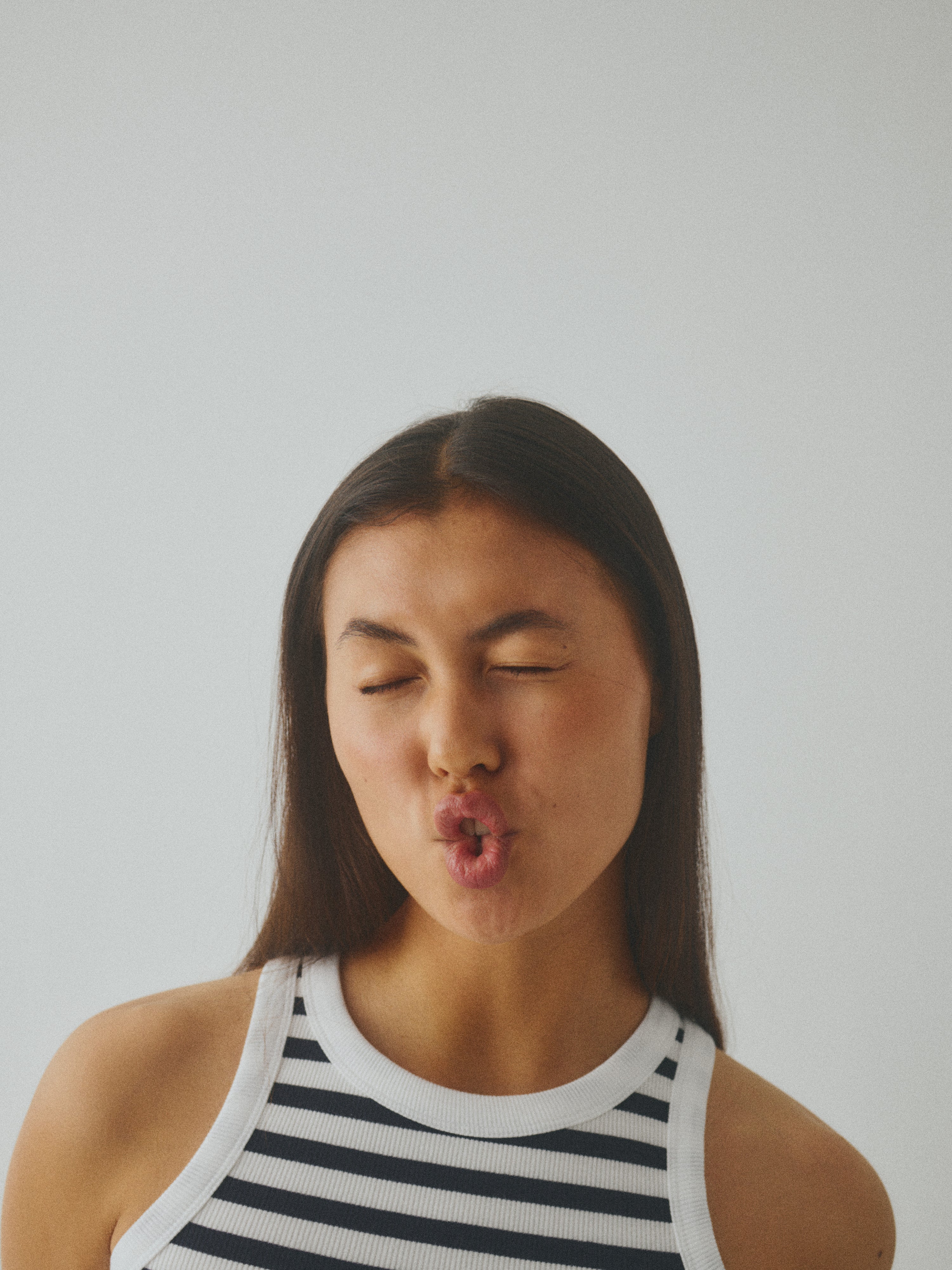 Jaxson-M_White Black Stripe_Image_