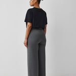 Lucy-M_Medium Melange_Model_