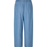 Anjelica-M_Mid Vintage Wash_Packshot_1