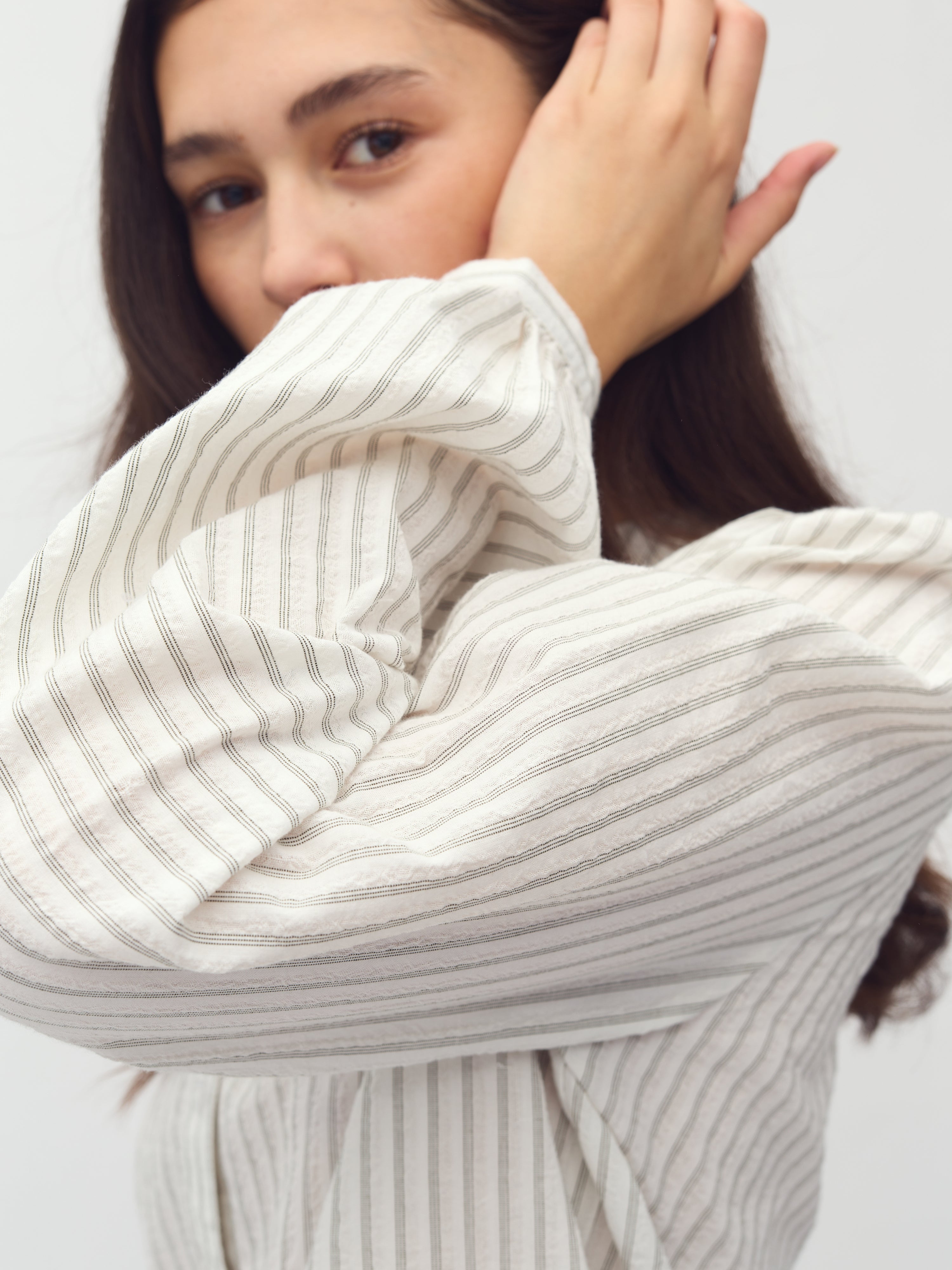 Mathily-M_Sugar Tea Leaf Stripe_Model_