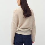 Gafina-M_Oat Melange_Model_