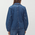 Emilia-M_Mid Blue Wash_Model_