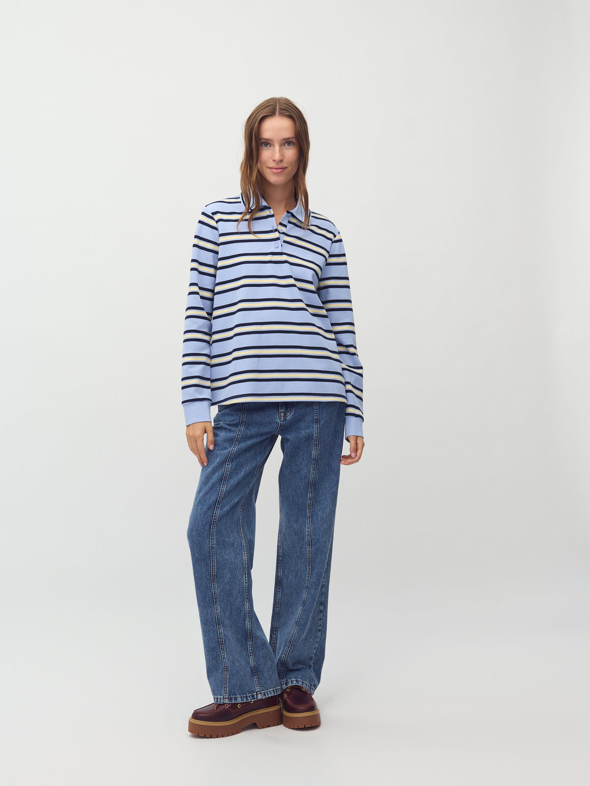 Polla-M_Cool Blue Stripe_Model_0