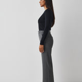 Lucy-M_Medium Melange_Model_