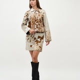 Faye-M_Brown Cow_Model_0