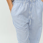 Grasielle-M_Ultramarine stripe_Model_3