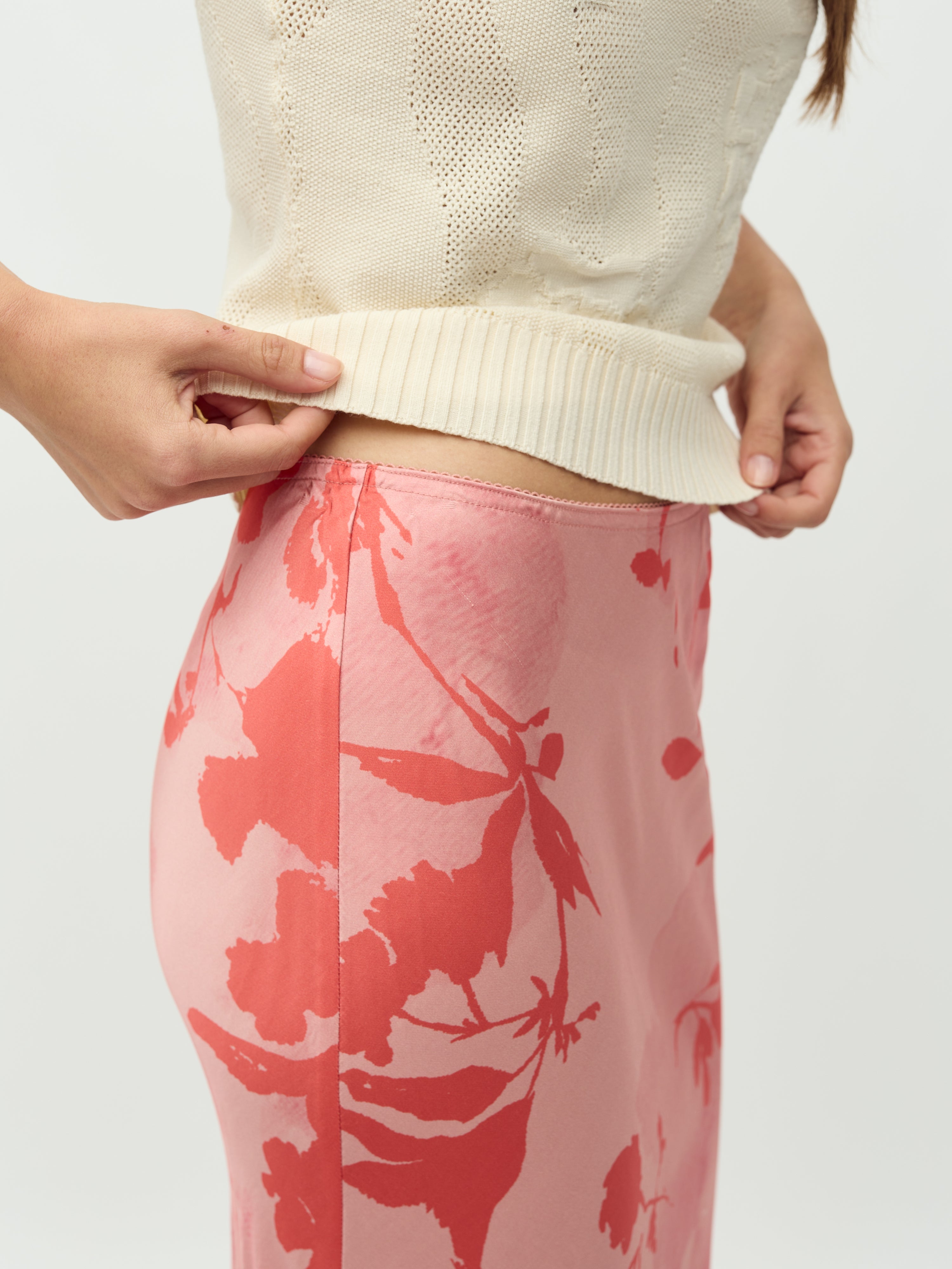 Aninda-M_Coral Felissa Print_Model_3