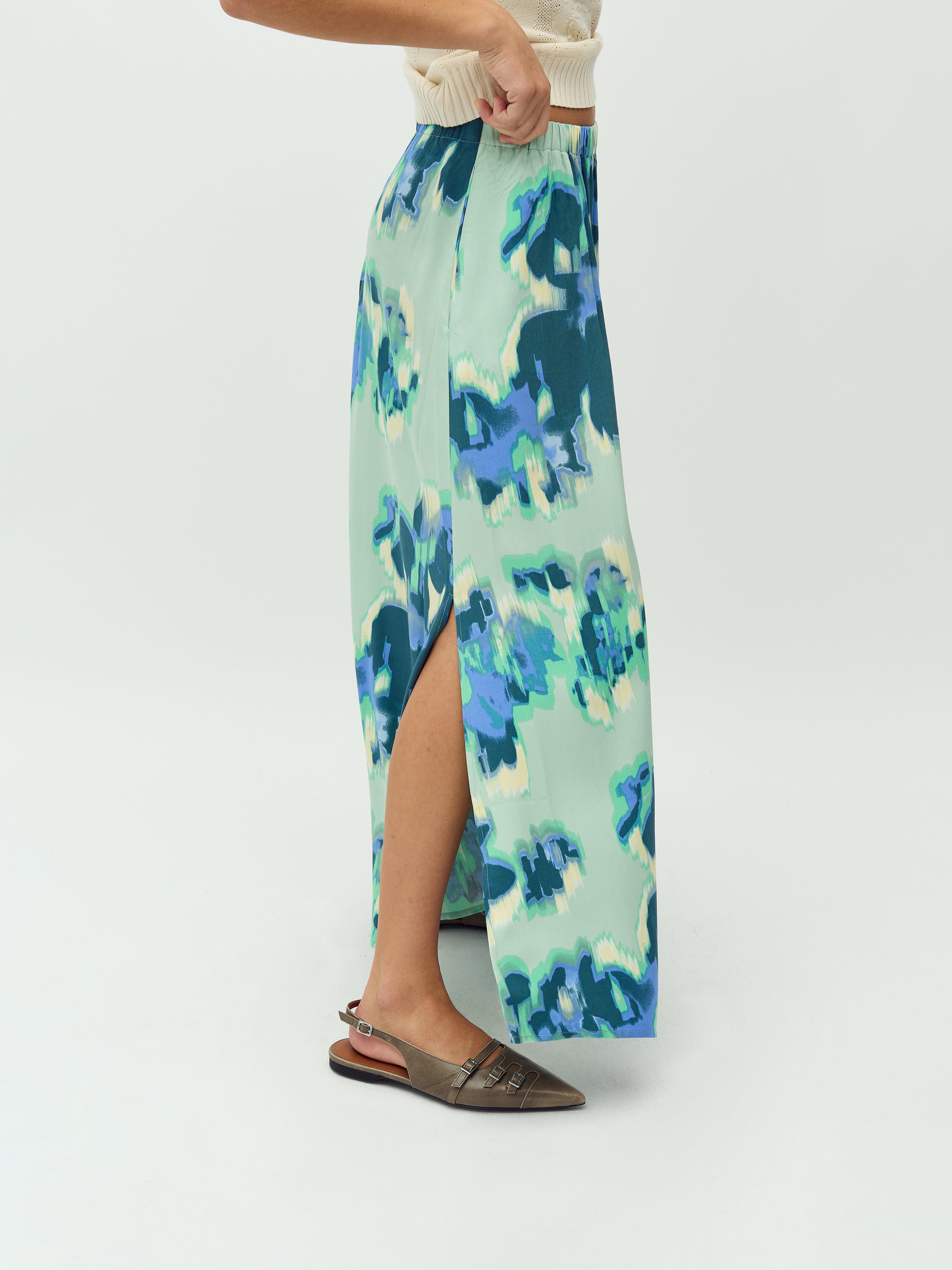 Nia-M_Palino Print_Model_2