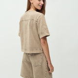 Reela-M_Beige Washed Denim_Model_2