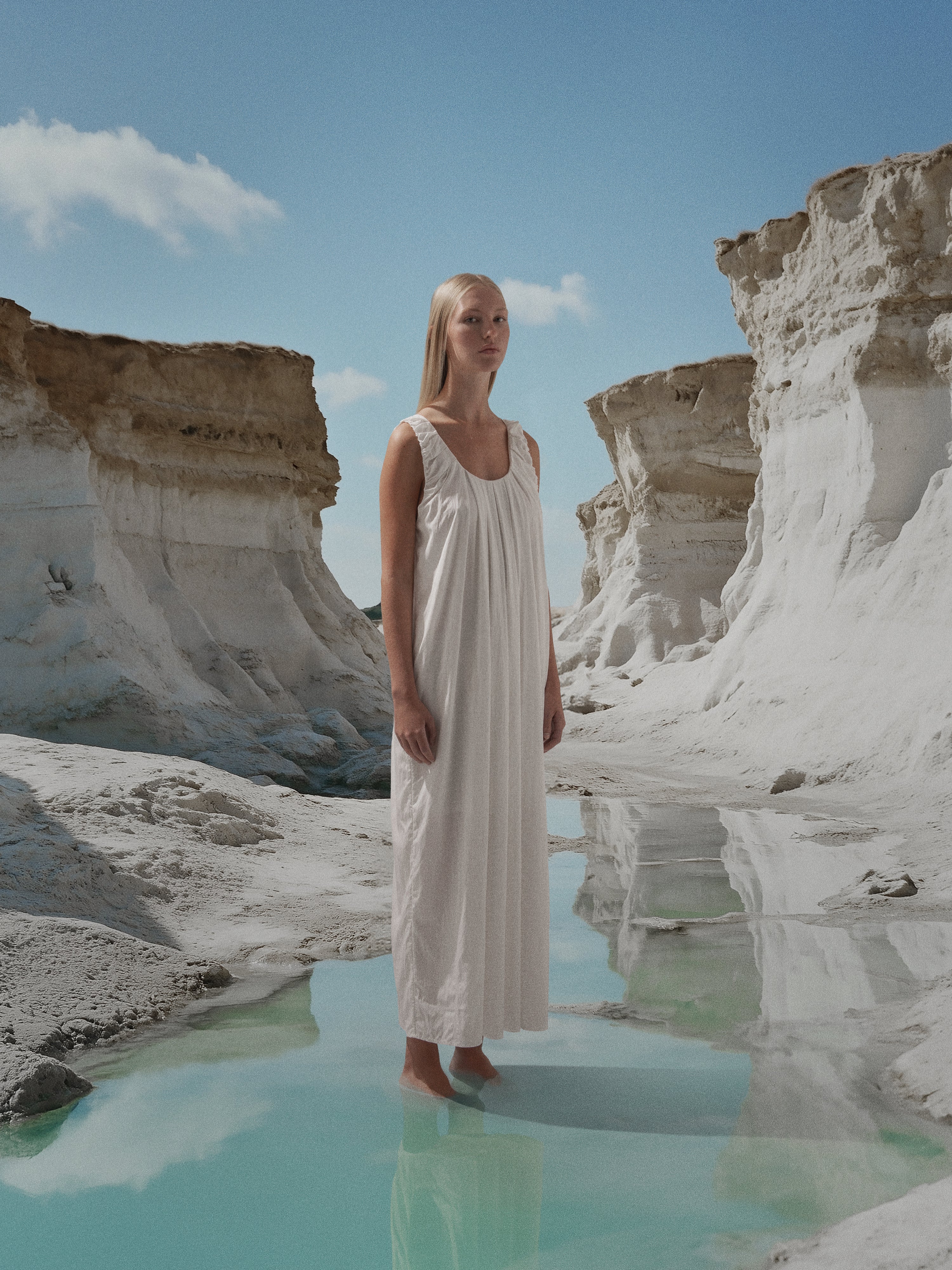 Velana-M_White_Image_0