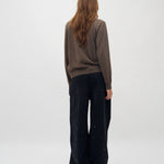 Gina-M_Dark Grey Wash_Model_2