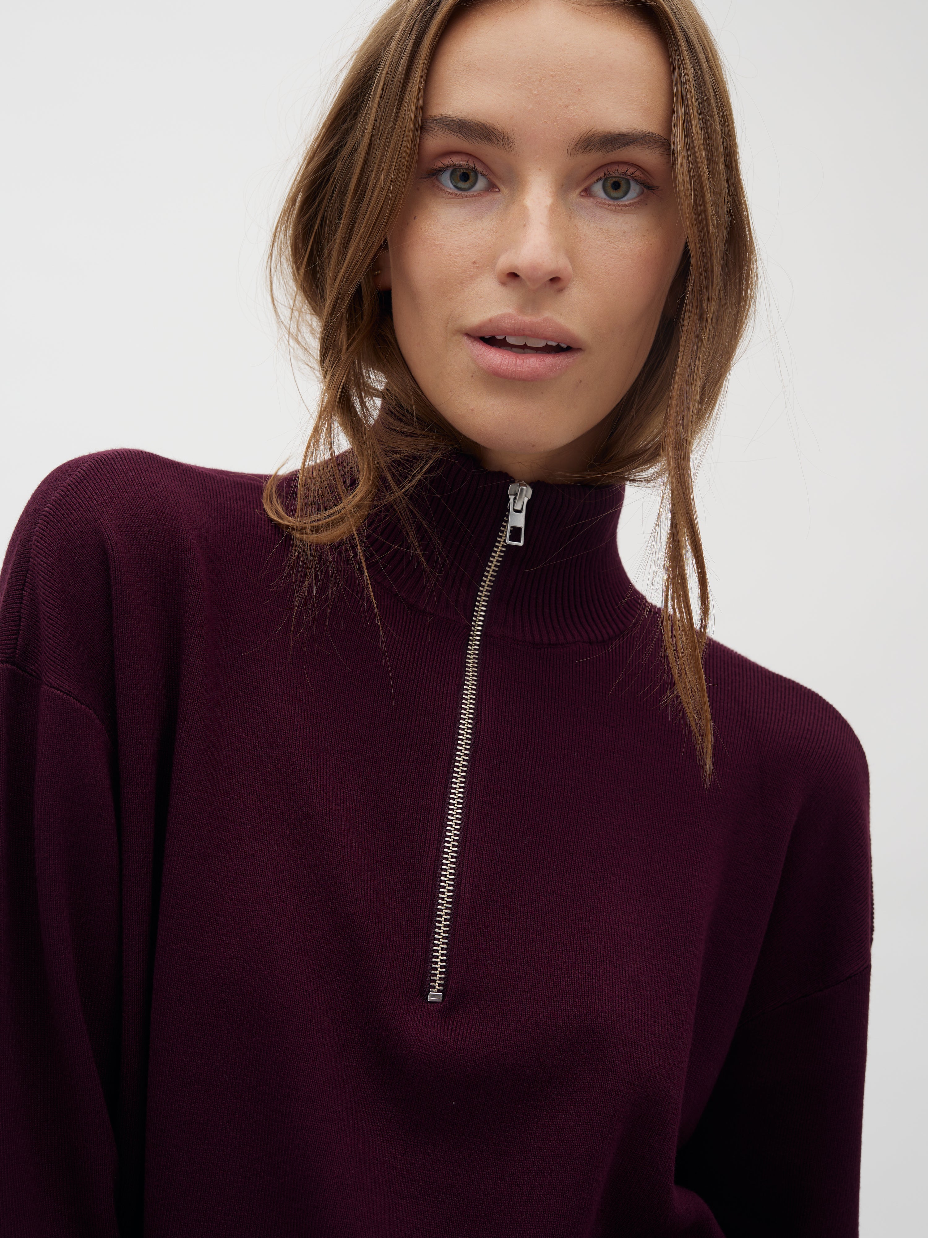 Joely-M_Vineyard Wine_Model_1