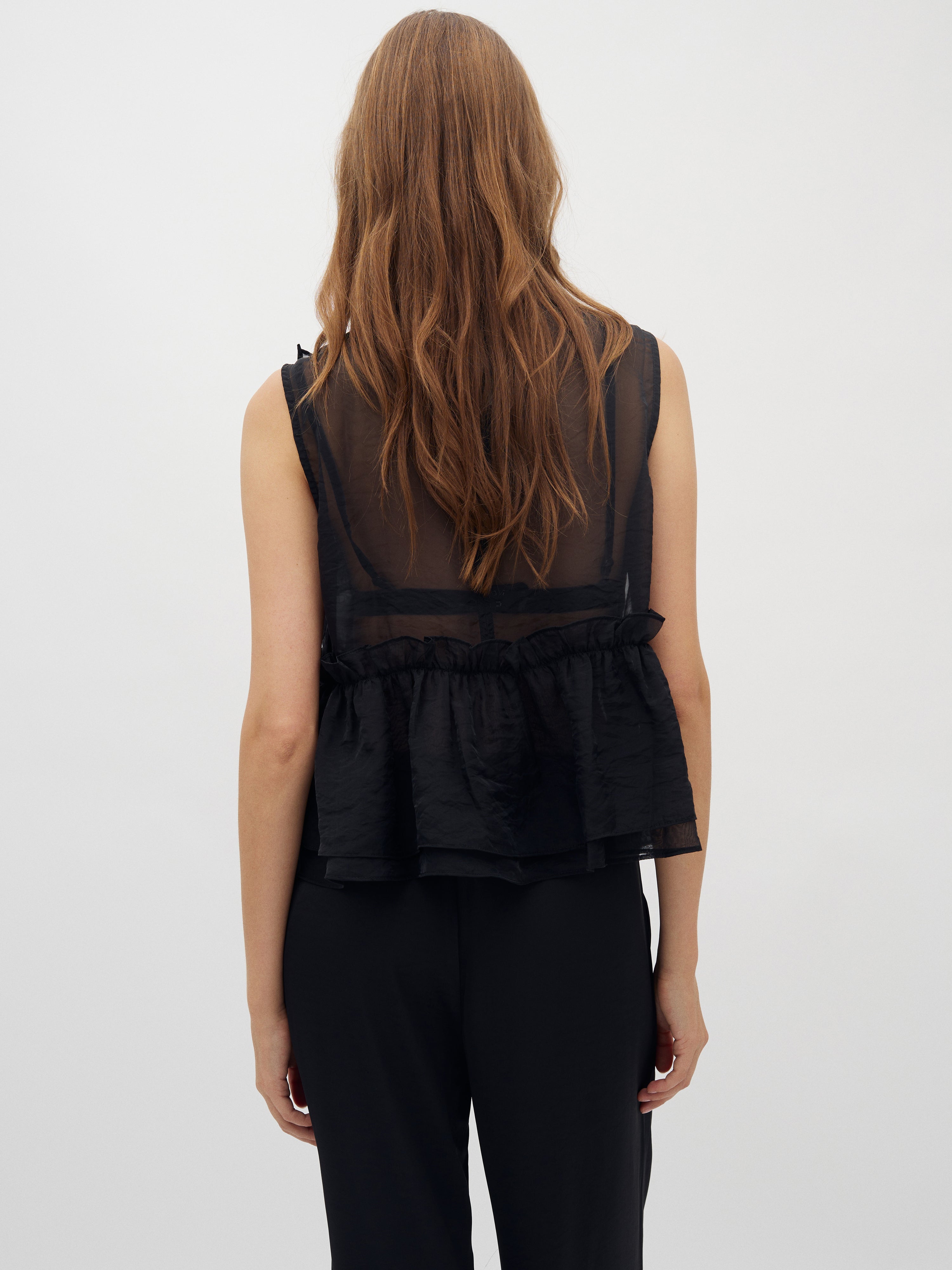 Sivanna-M_Black_Model_2