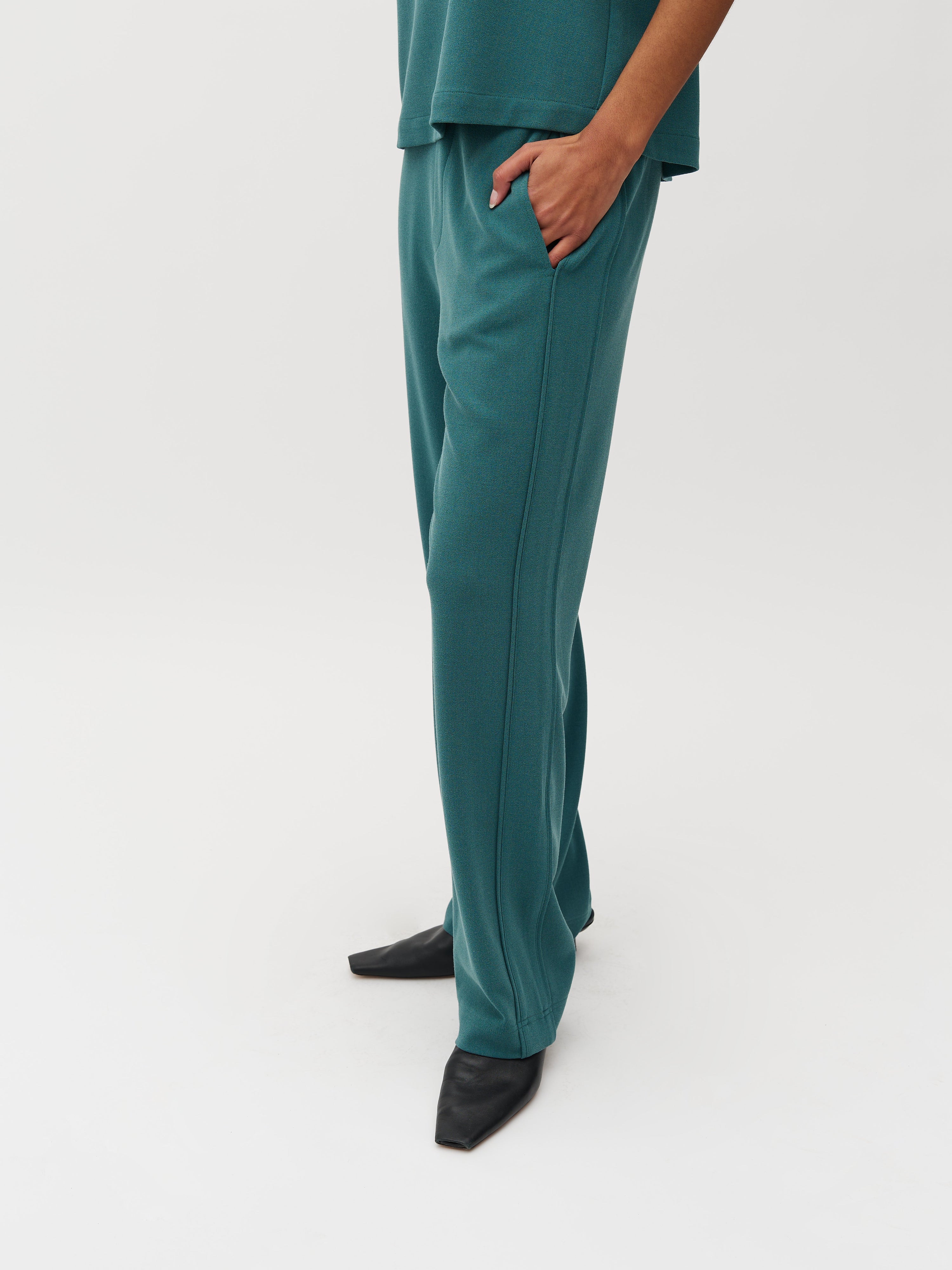 Artha-M_Mediterra_Model_1