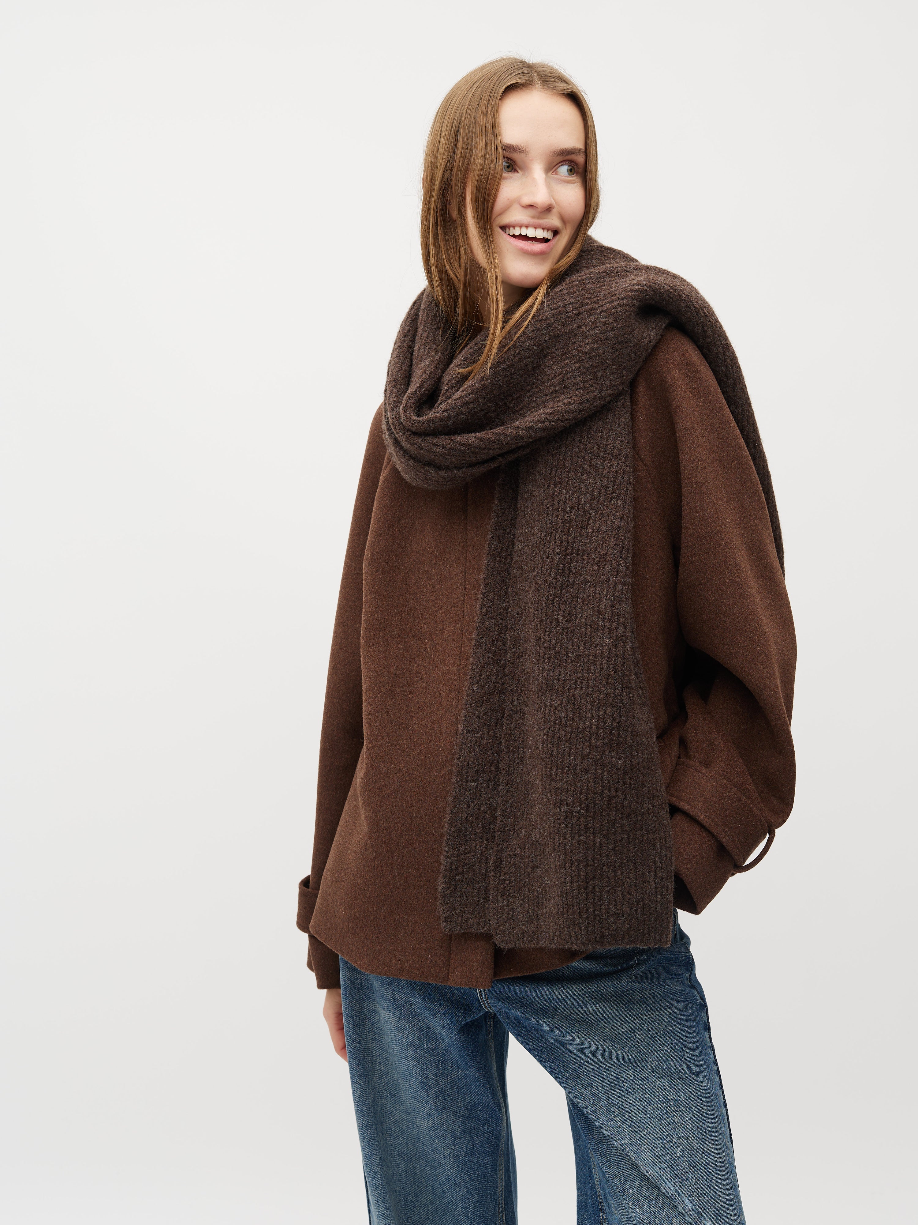 Sanela-M_Coffee Melange_Model_0