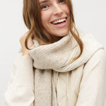 Sanelina-M_Light Grey Stripe_Model_1