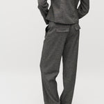 Cyril-M_Charcoal Melange_Model_4