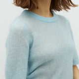 Carla-M_Cool Blue_Model_1