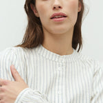 Mathily-M_Light Sugar Blue Stripe_Model_1