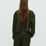 Emele-M_Pine Green_Model_2