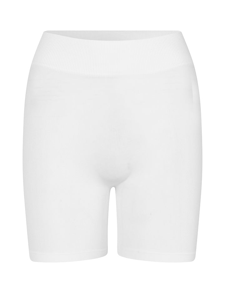 Kiran_White_Packshot_0