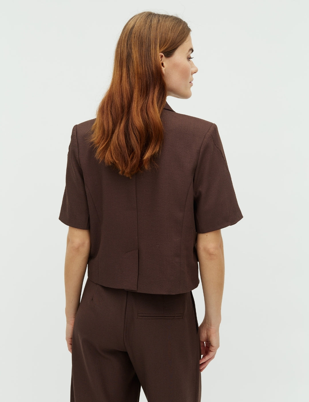 Robina-M_Chicory Coffee Melange_Model_2