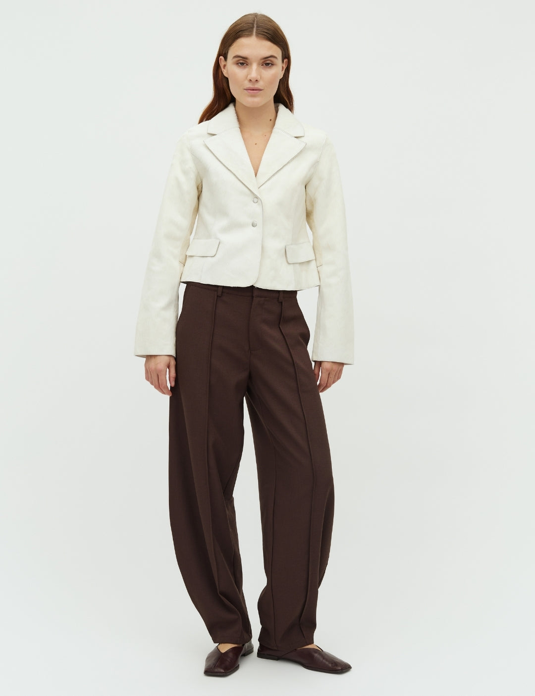 Alfino-M_White Cow_Model_3