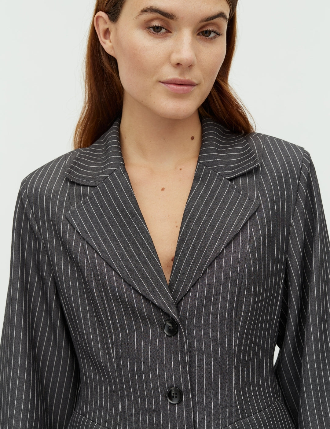 Anathea-M_Grey Pinestripe_Model_1