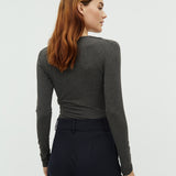 Lione_Dark Grey Melange_Model_2