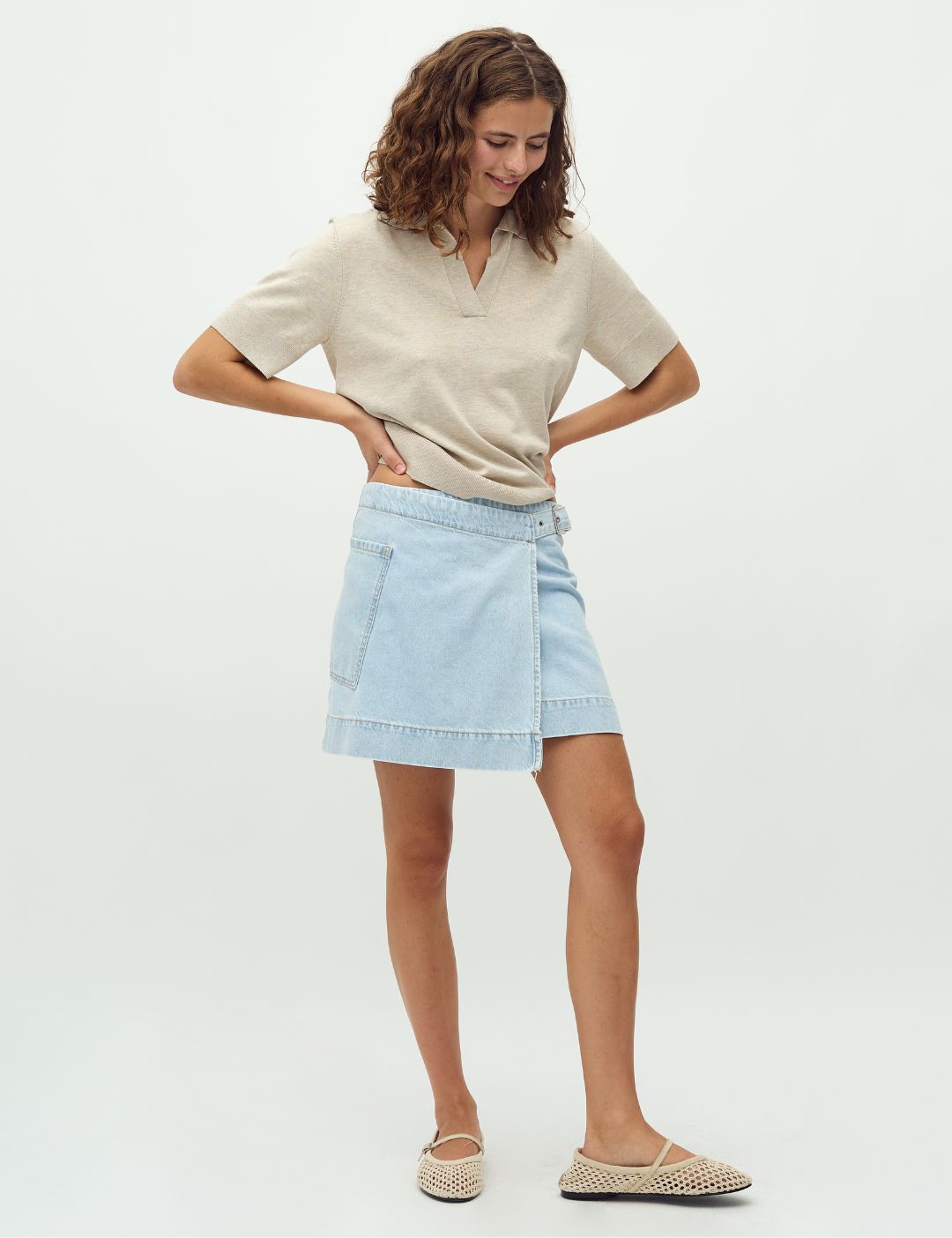 Kalinca-M_Lighter Blue Wash_Model_0