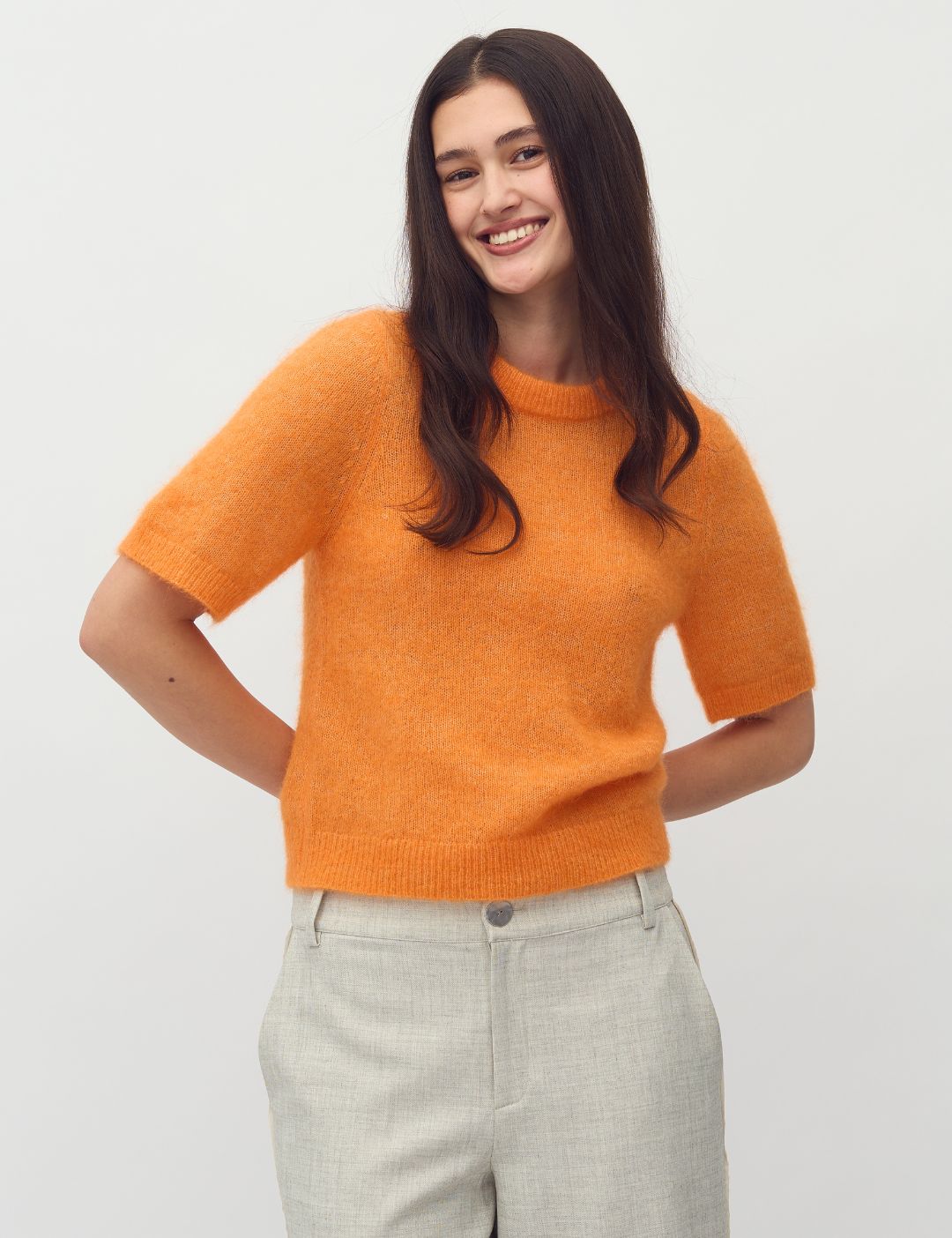 Carla-M_Orange Peel_Model_0