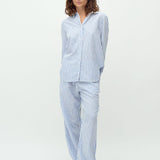 Dalinna-M_Ultramarine stripe_Model_1