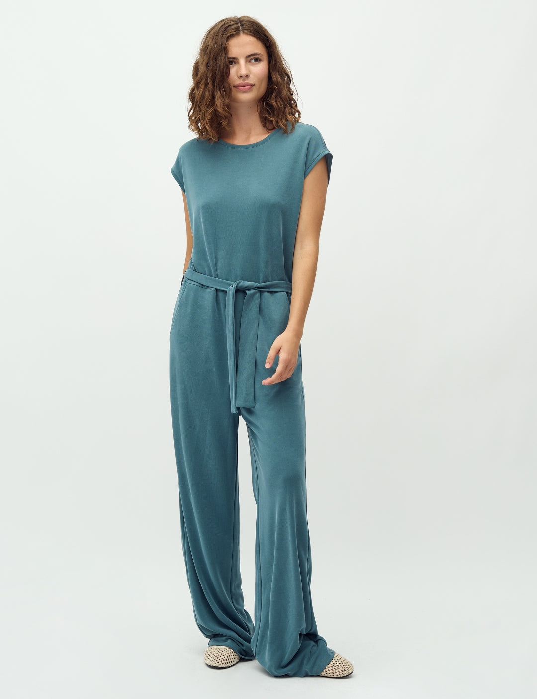 Loosey-M_Mediterra_Model_0