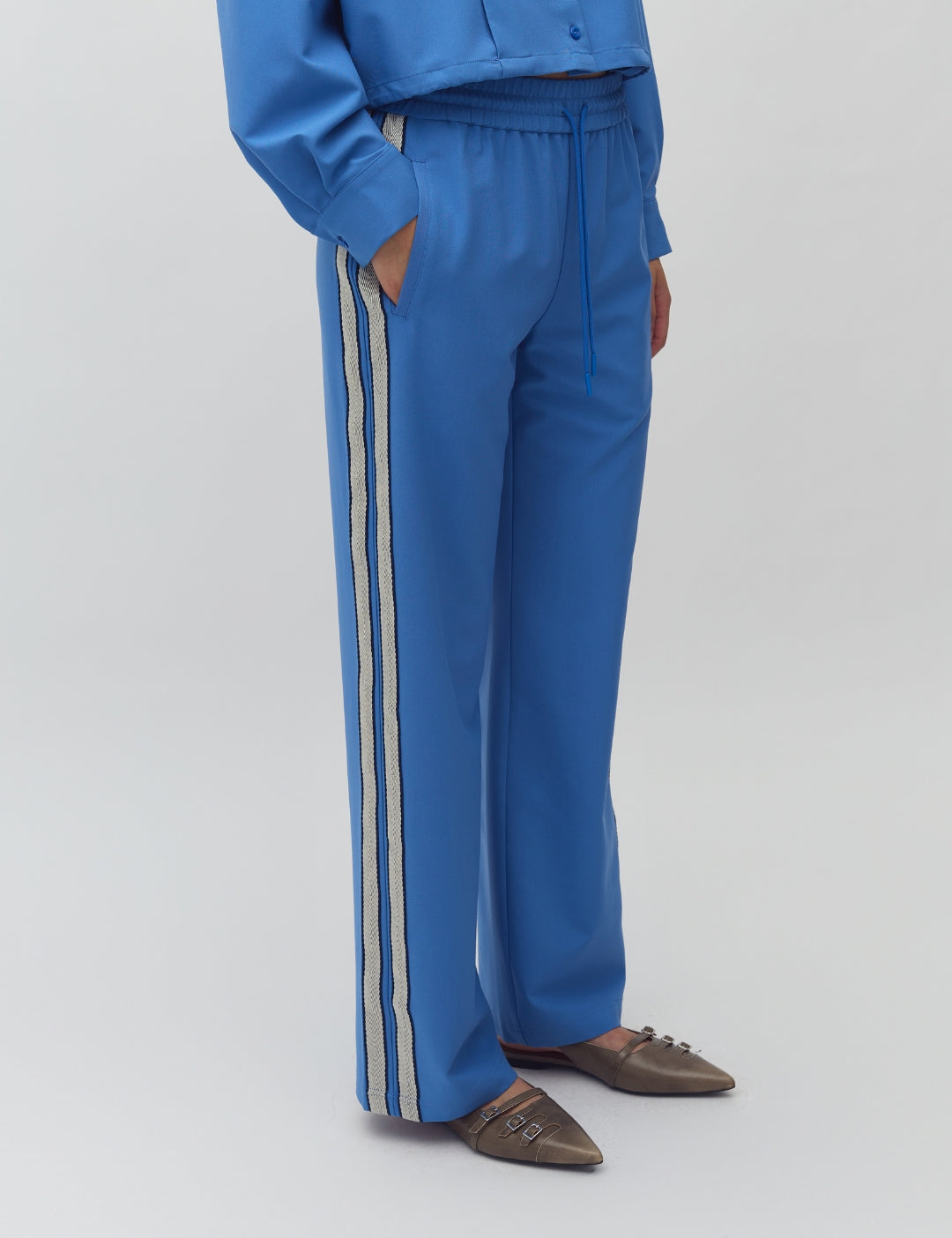 Livigno-M_Star Sapphire_Model_1