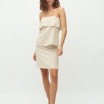 Daphnie-M_Natural Linen_Model_0