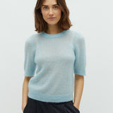 Carla-M_Cool Blue_Model_0