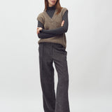 Allia-M_Dusty Sprinkle_Model_1