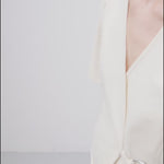 Macha-M_Ecru_Video_0