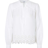 Damar-M_White_Packshot_0