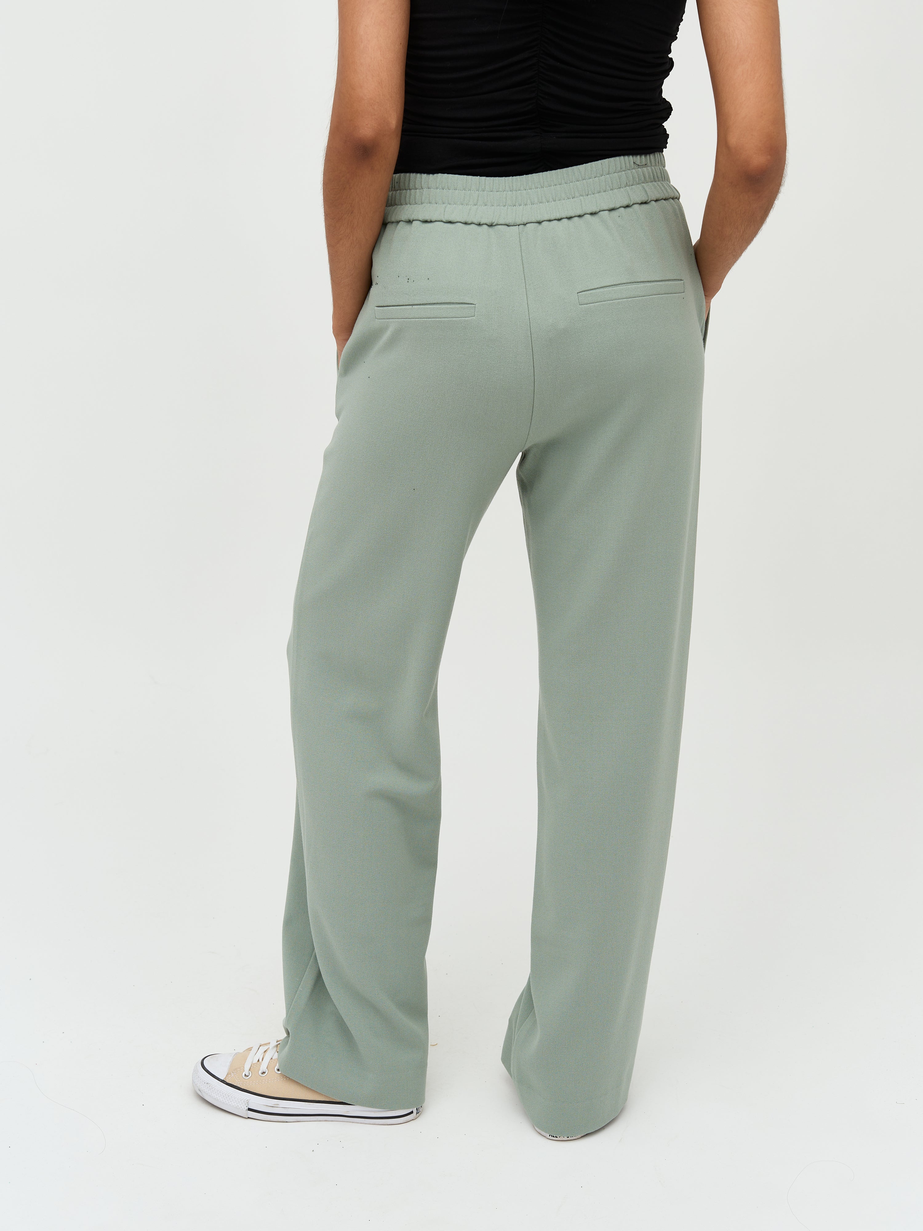 Phillipa_Green Mile_Model_2