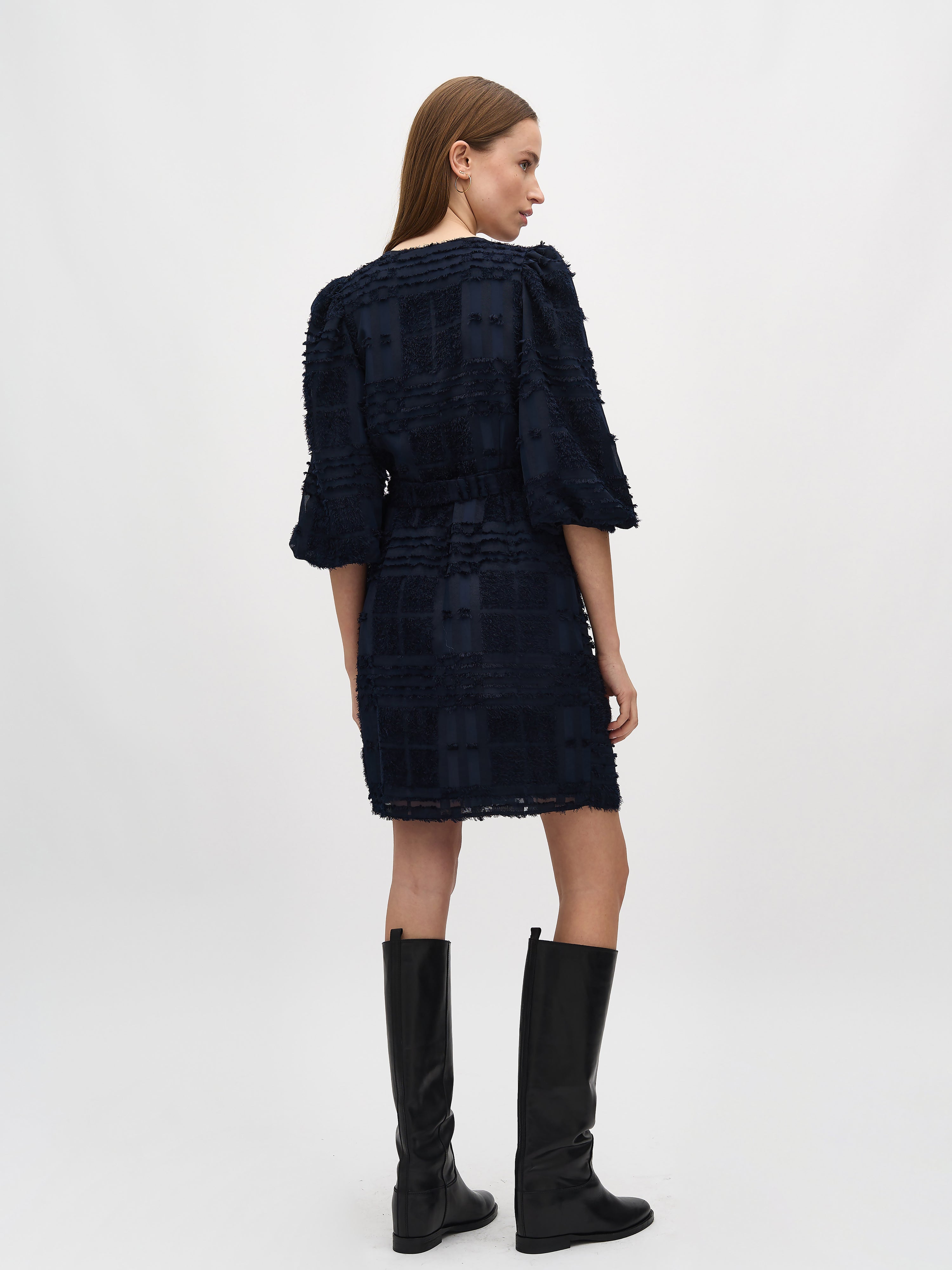 Dovie-M_Night Sky_Model_1