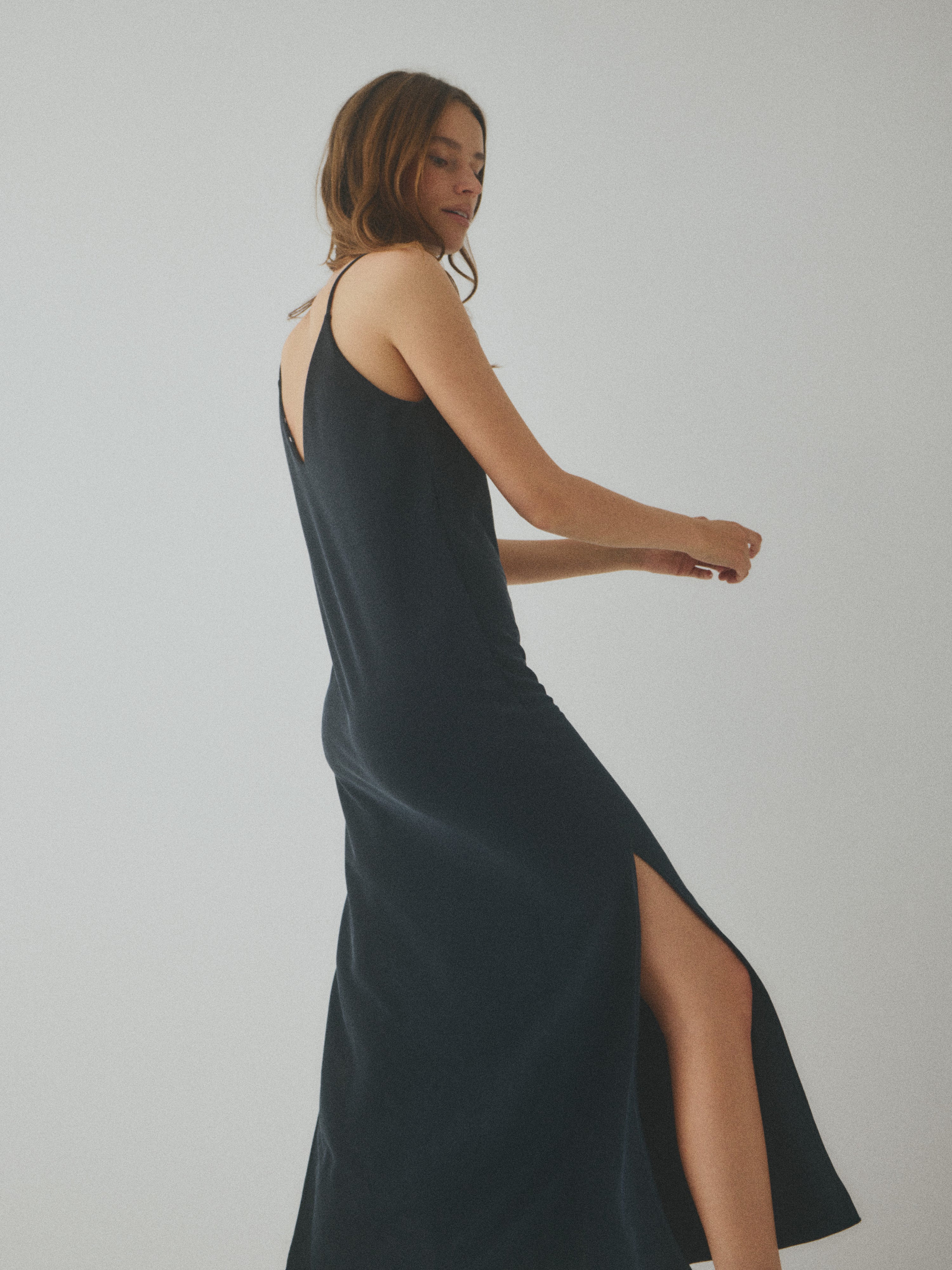 Leslee-M_Black_Model_