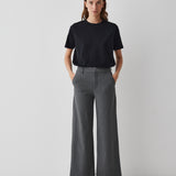 Lucy-M_Medium Melange_Model_