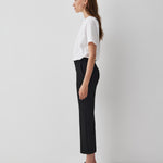 Maiianne-M_Black_Model_